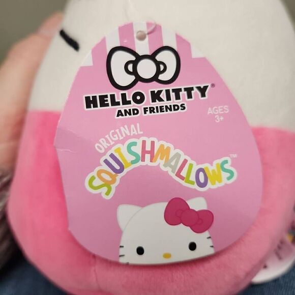 Hello Kitty Squishmallow - 6.5 inch - Picture 3 of 3